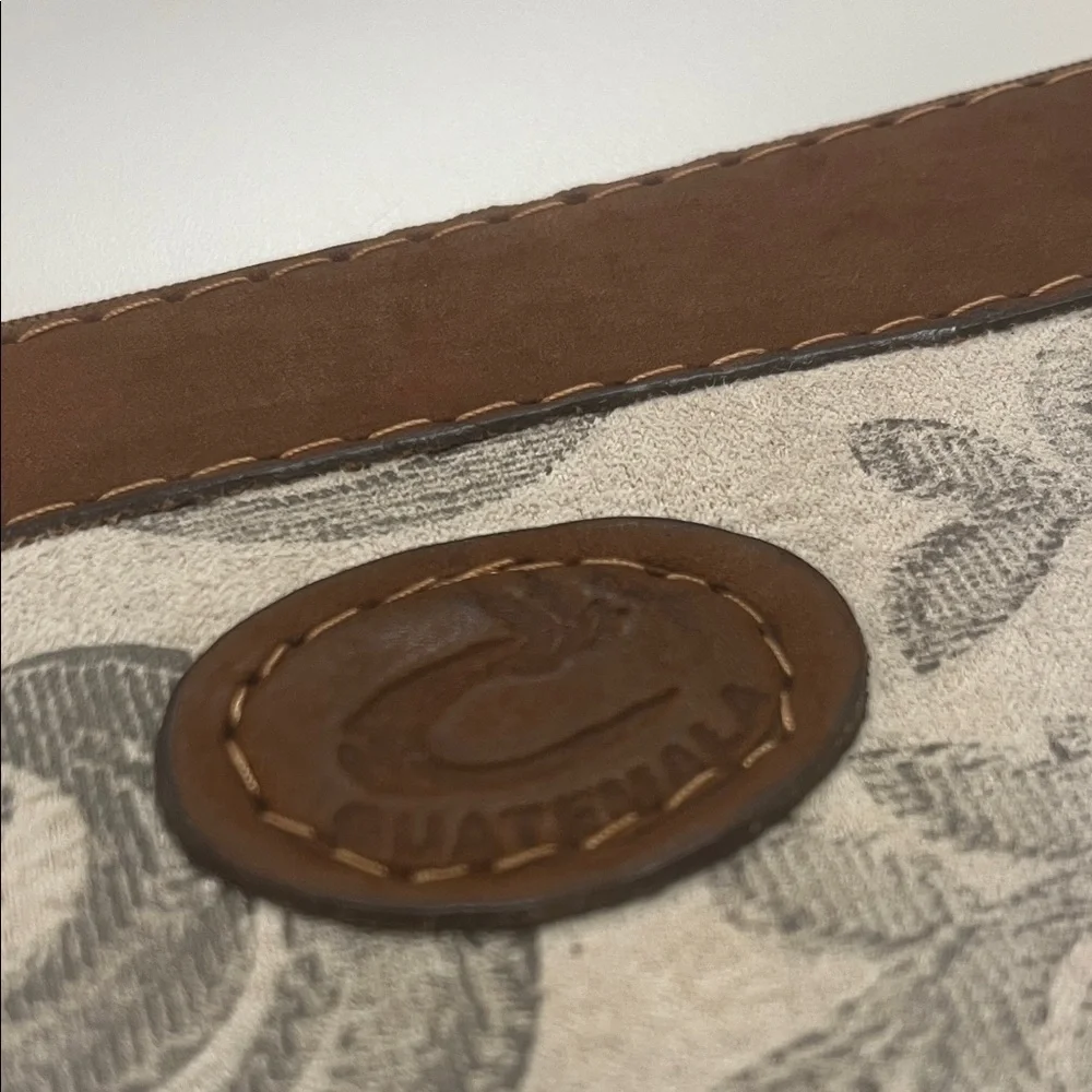Source Unknown Brown and Gray Patterned Wallet w/Guatemala stamp